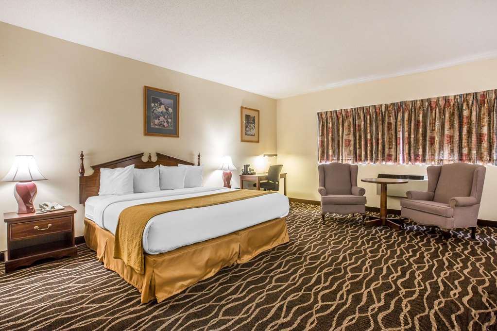 Quality Inn Schenectady - Albany Pokoj fotografie